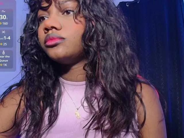 Daphnewa5808 on BongaCams