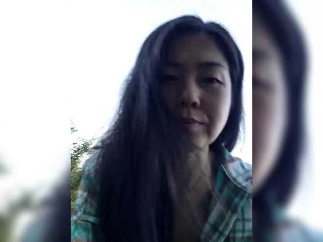 dasha922 on BongaCams