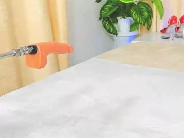 Deliciousbizt on BongaCams
