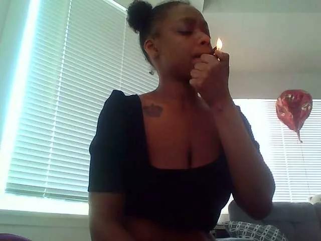 DelightfulDark on BongaCams
