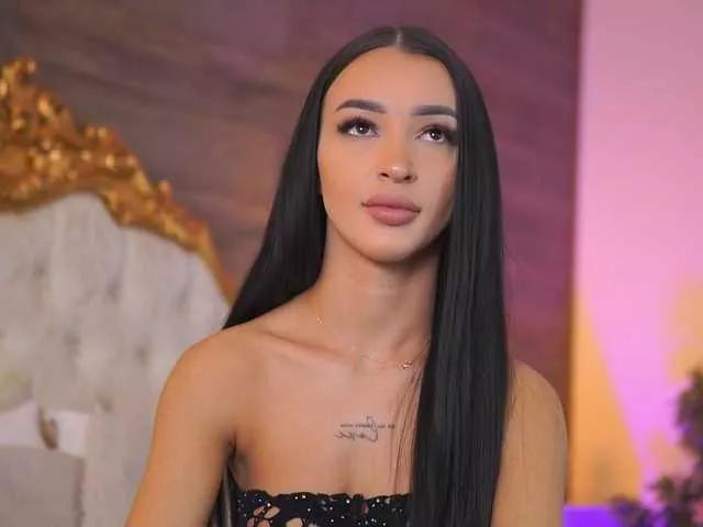 DeniseDevilles on BongaCams 