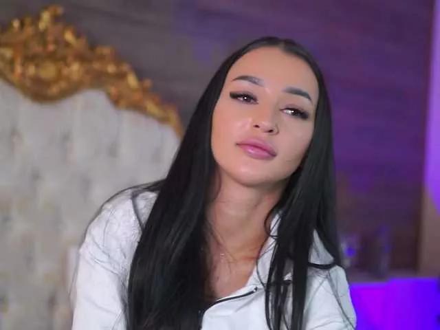 DeniseDevilles on BongaCams 