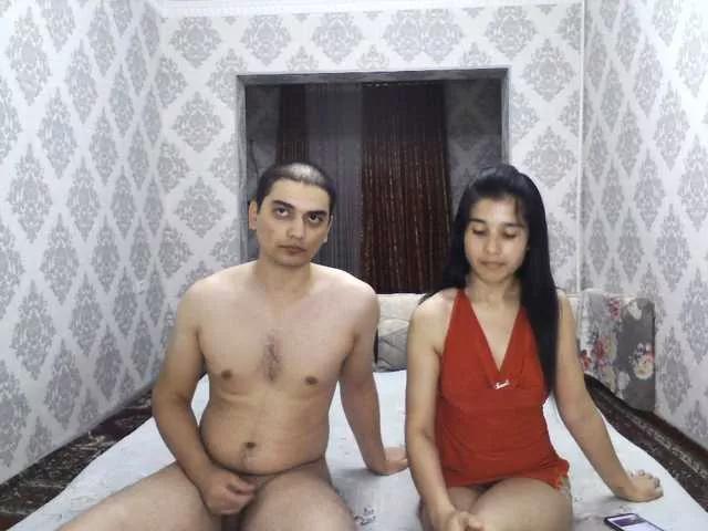 Diamondcouple69 on BongaCams 