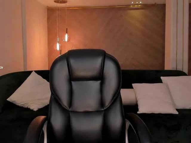 DianeSpencer on BongaCams 