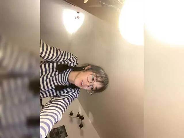 Dino1- on BongaCams