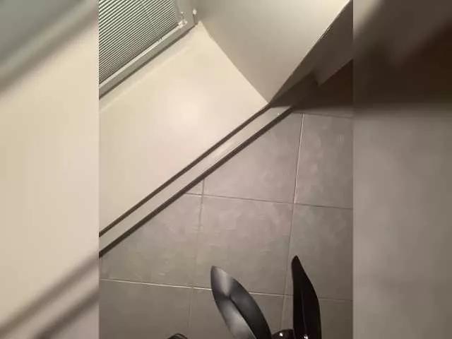 DixonYSexy on BongaCams 