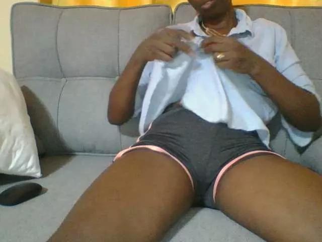 Dizzydose1 on BongaCams 