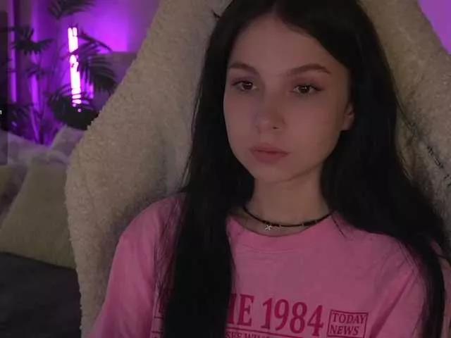 DrammaQueennnn on BongaCams 