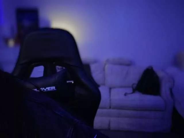 Drizzypeach on BongaCams 