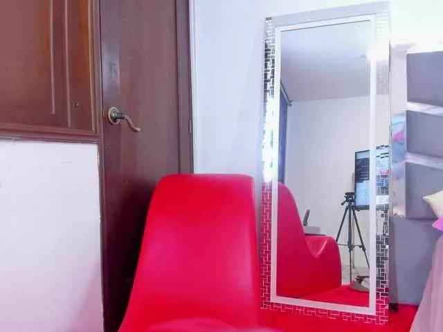 Ebonymore06 on BongaCams