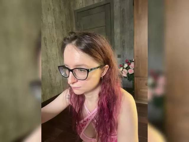 emma4you on BongaCams 