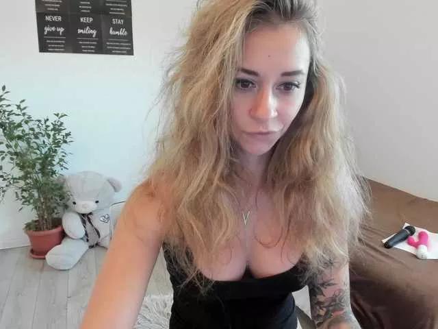 EmmaGracee on BongaCams 