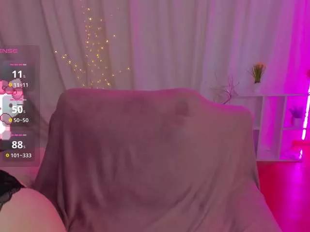 EmmaGray on BongaCams 