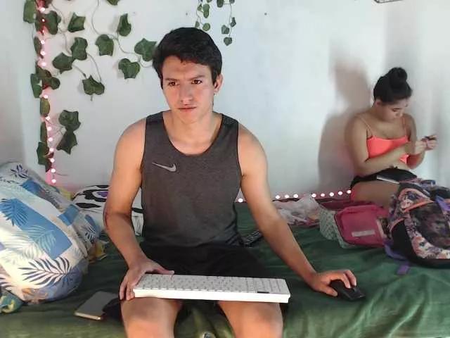 EmmaYAlejo on BongaCams 