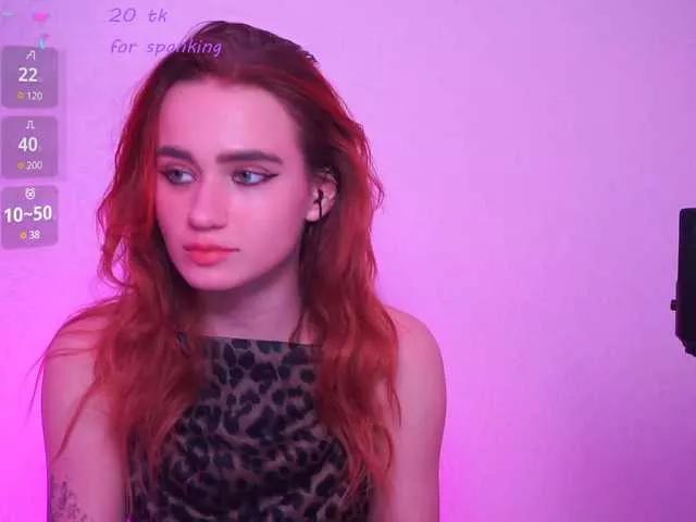 EmmylieMorris on BongaCams 