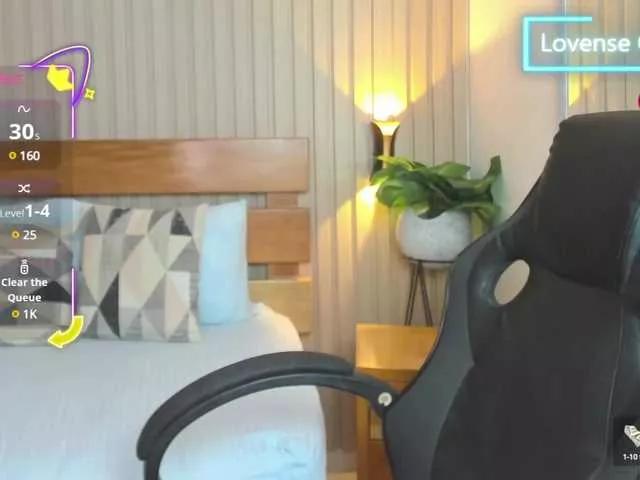 enma-30 on BongaCams 