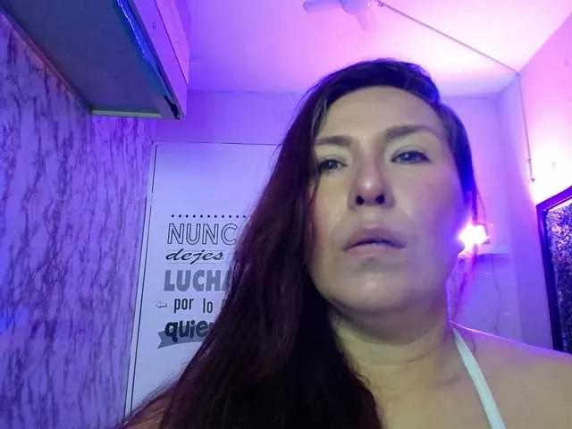 Evelyn-mature19 on BongaCams 