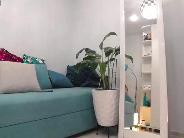 EvelynDreamy on BongaCams 