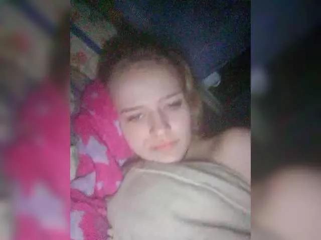 EvelynXKukla on BongaCams 