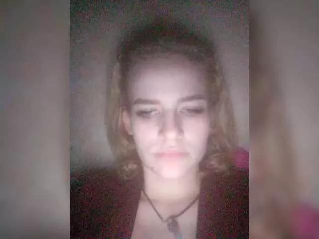 EvelynXKukla on BongaCams 