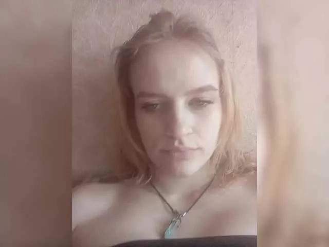 EvelynXKukla on BongaCams 