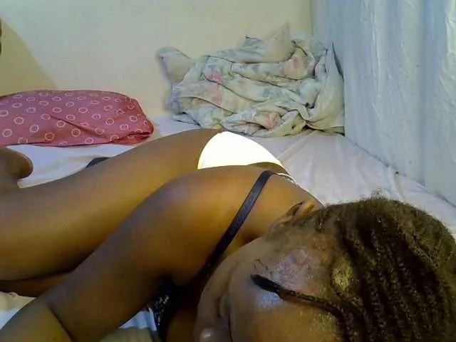flirty-girl on BongaCams 