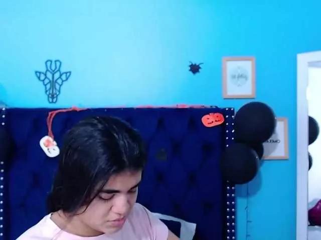forbiddenfruit18 on BongaCams 