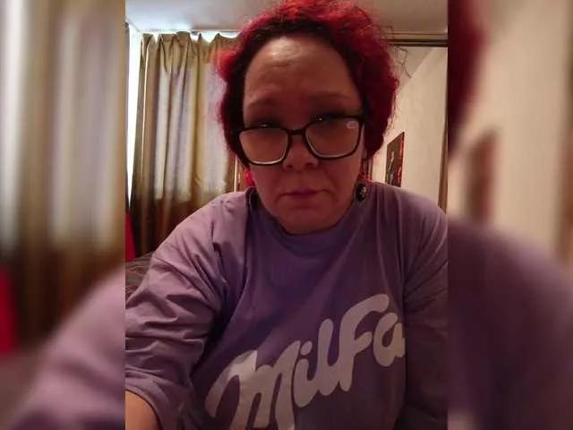 Gold-Red2611 on BongaCams 