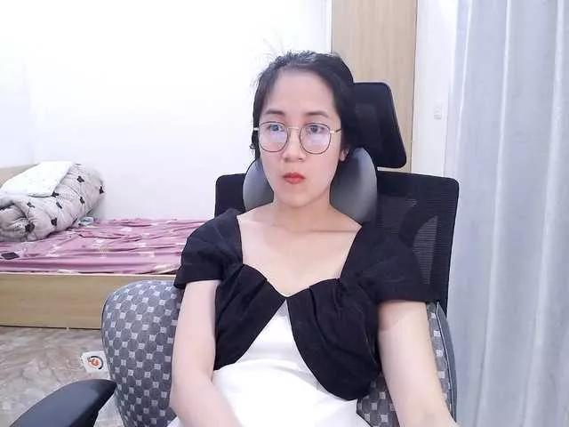 Hana099 on BongaCams 