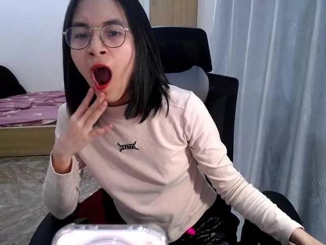 Hana099 on BongaCams 