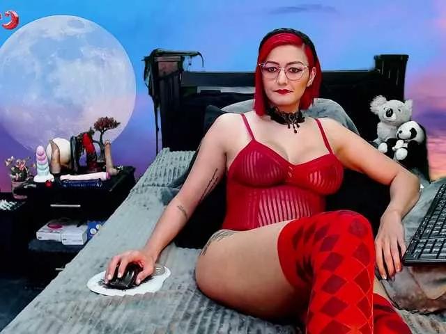 Hanna-Luna on BongaCams 
