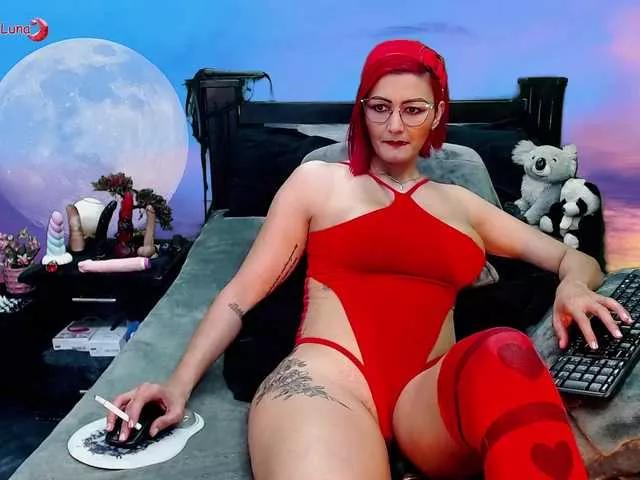 Hanna-Luna on BongaCams 
