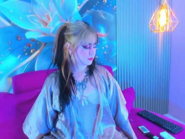 hannybluee on BongaCams 