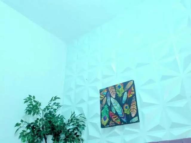 Hellen-Sky on BongaCams 