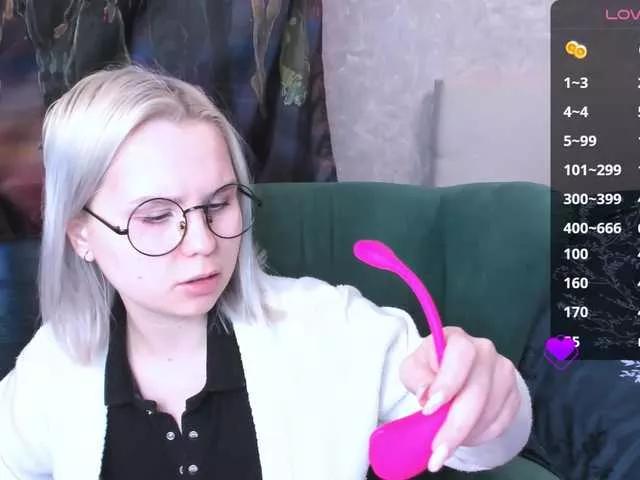 hellfire-club on BongaCams 