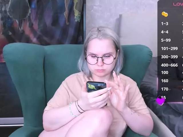 hellfire-club on BongaCams 