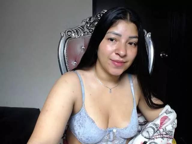 holly20a on BongaCams 