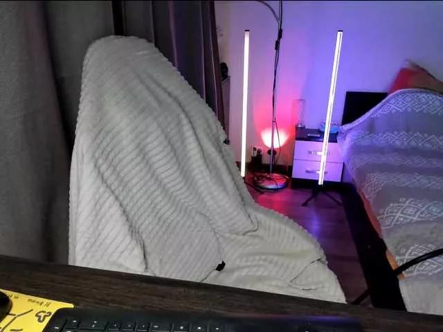 hollyharlot on BongaCams 