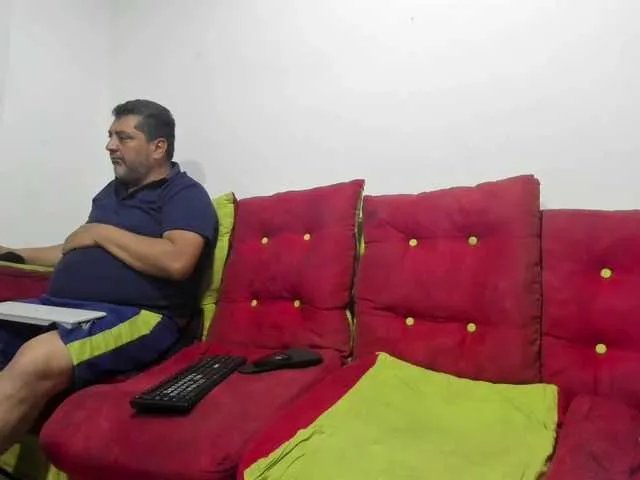 Offline hotandfierylatinos2025 on BongaCams