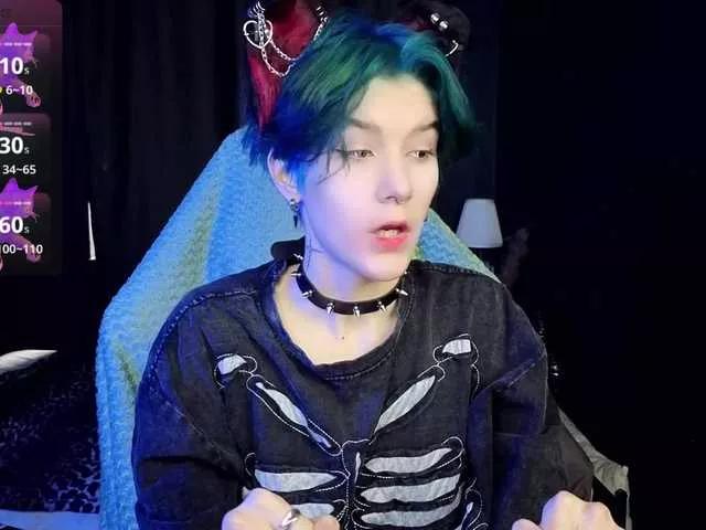 Hyeon-Jin on BongaCams 