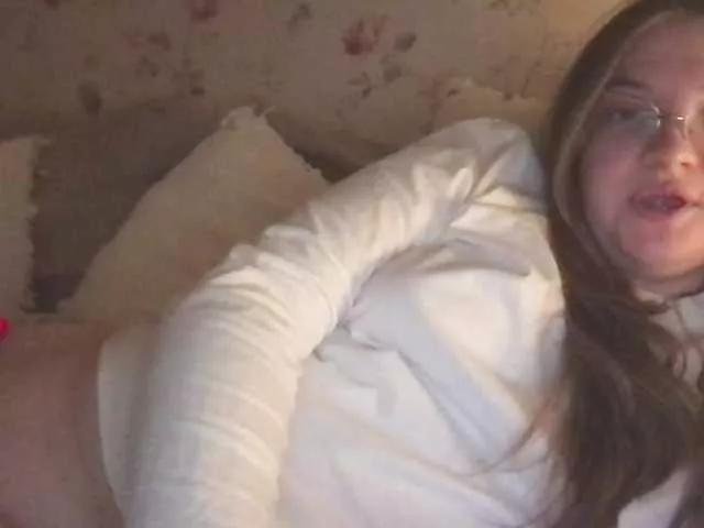IamLovenda on BongaCams 