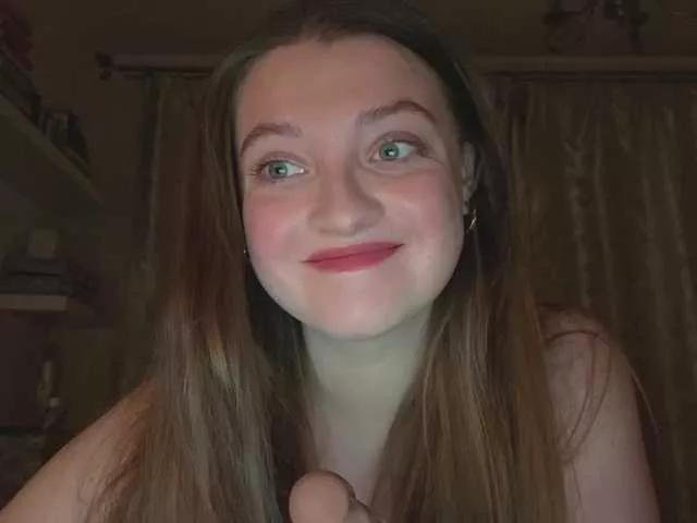 IamLovenda on BongaCams 