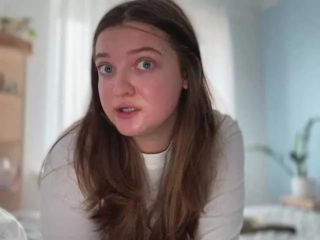 IamLovenda on BongaCams 