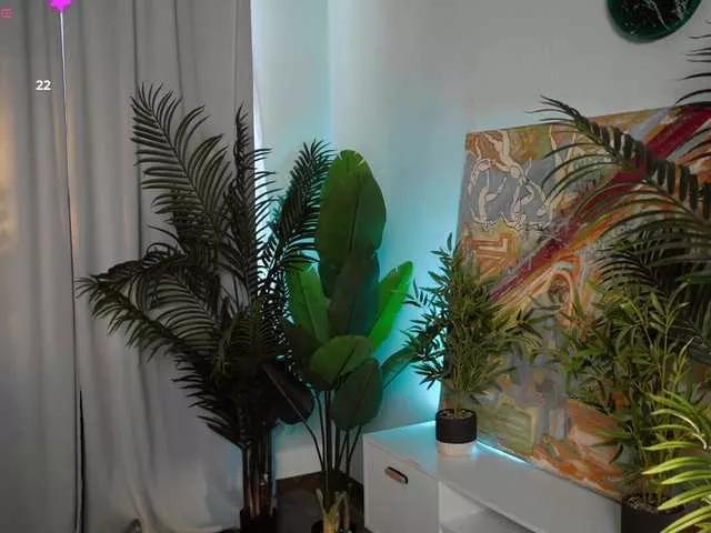 IamToxicRoxy on BongaCams 