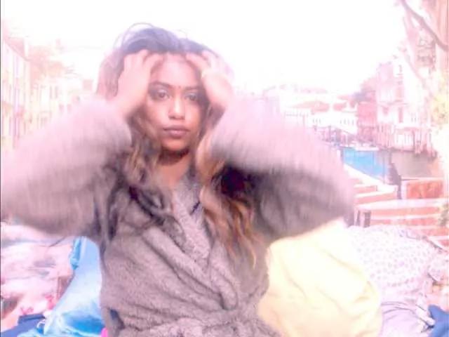 indiantatianna on BongaCams 