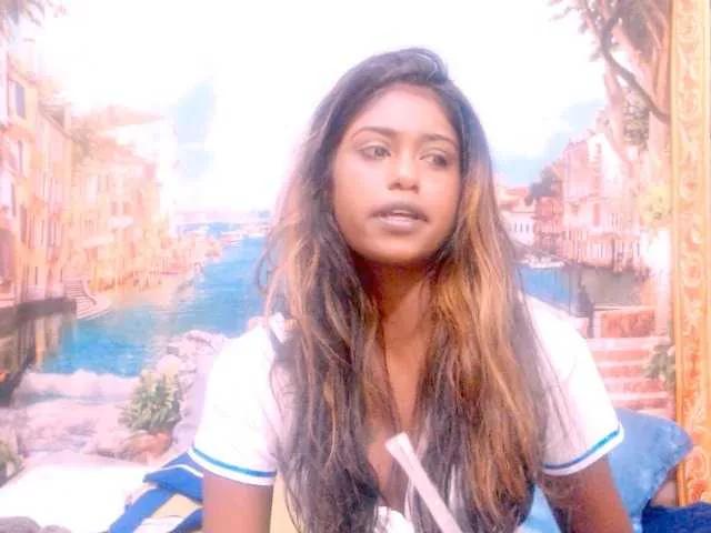 indiantatianna on BongaCams 