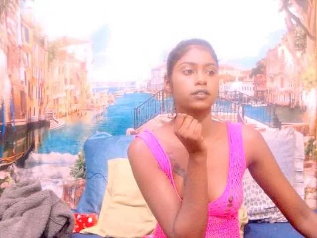 indiantatianna on BongaCams 