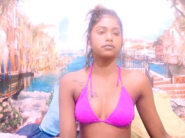 indiantatianna on BongaCams 