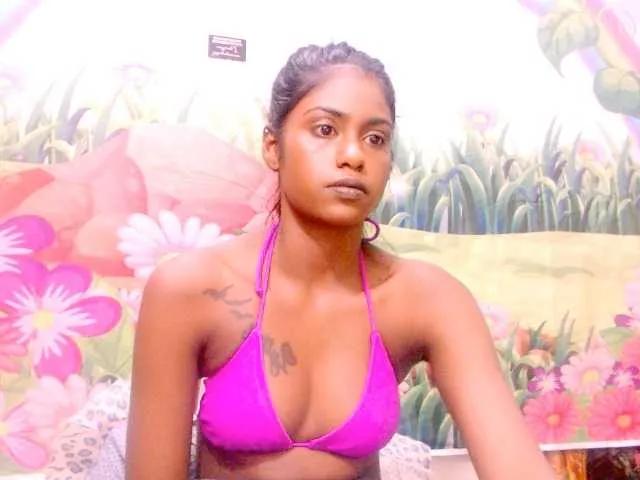 indiantatianna on BongaCams 