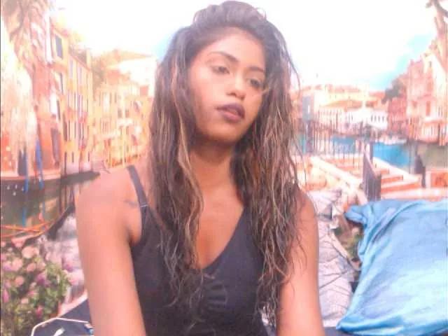 indiantatianna on BongaCams 